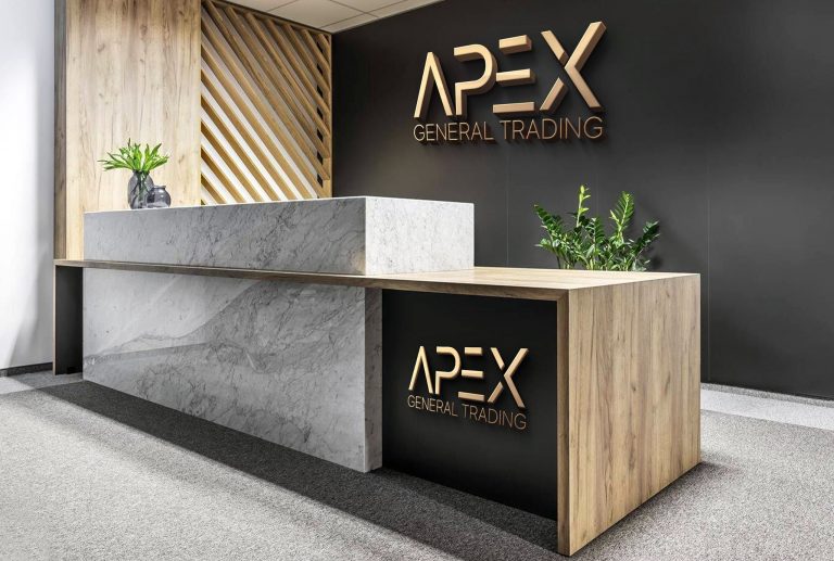 Mockup logo 3D quầy lễ tân