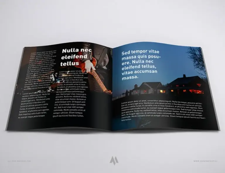 Mẫu mockup brochure quảng cáo hình vuông