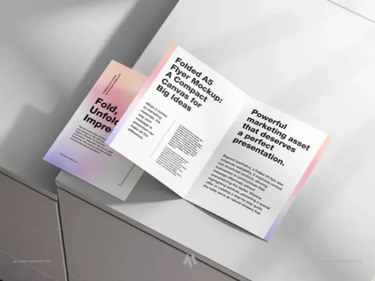 Mockup tờ rơi gập đôi khổ giấy A5