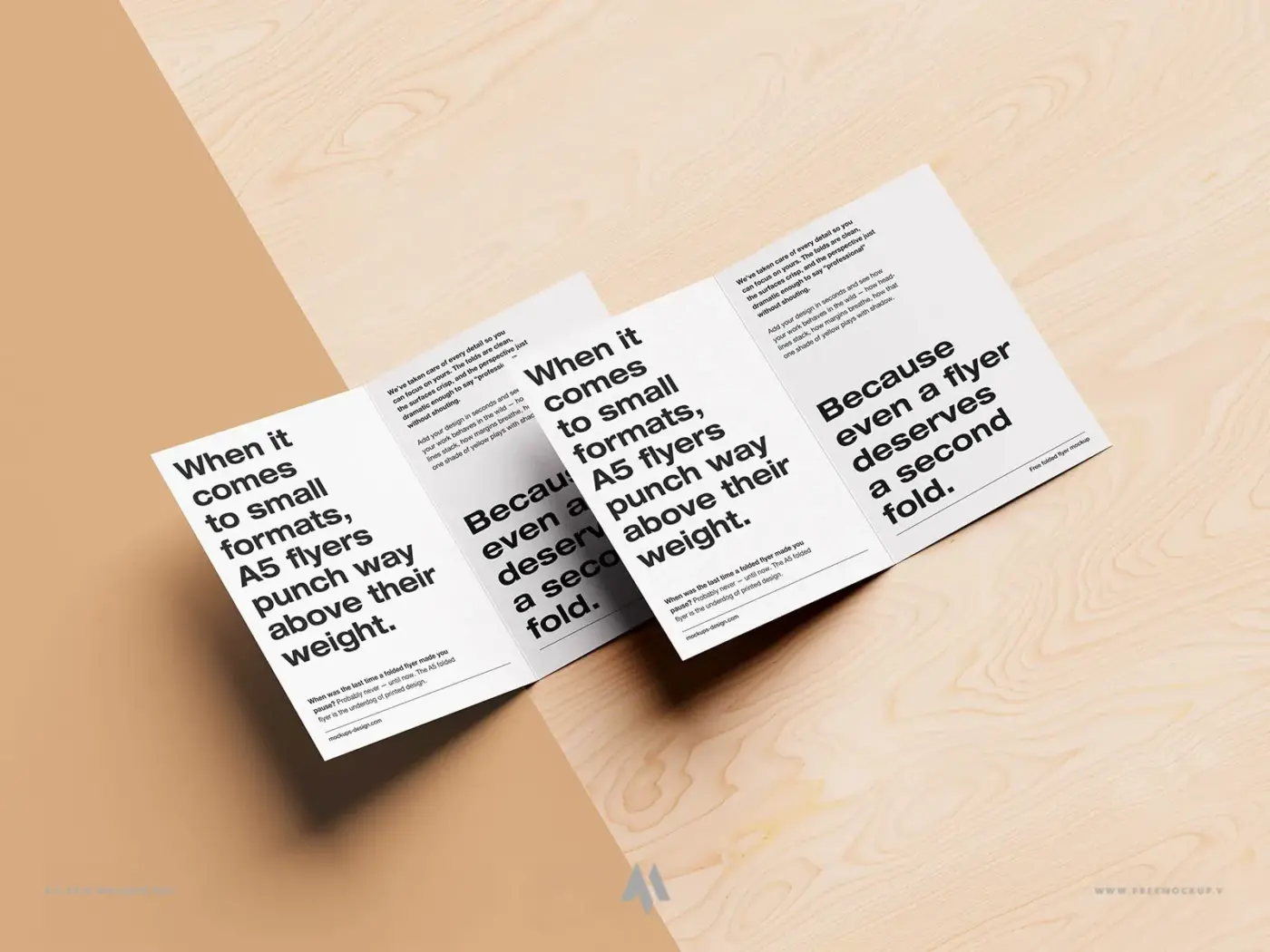 Mockup A5 gập đôi Miễn Phí