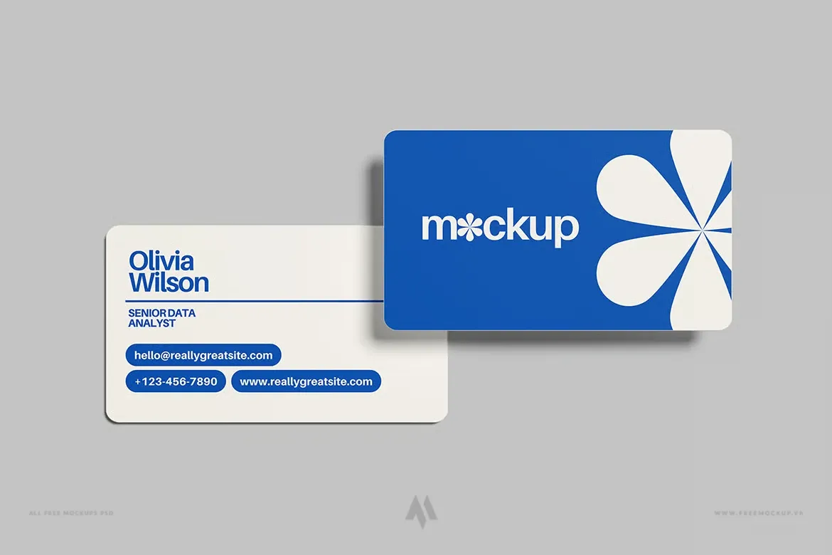 Tạo Dấu Ấn: Mockup Danh Thiếp Miễn Phí!
