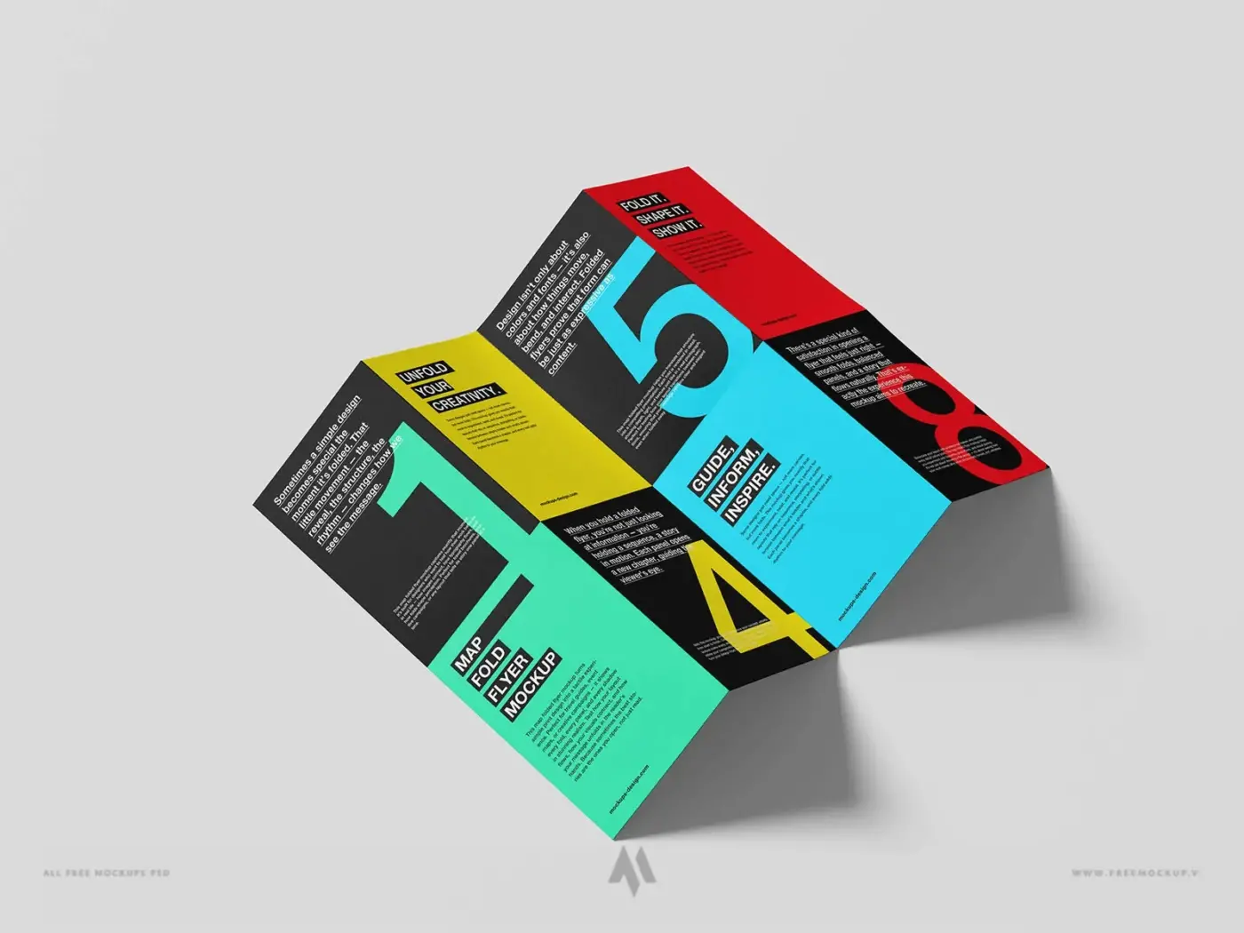 Mockup tờ rơi gập 4 / gập 16