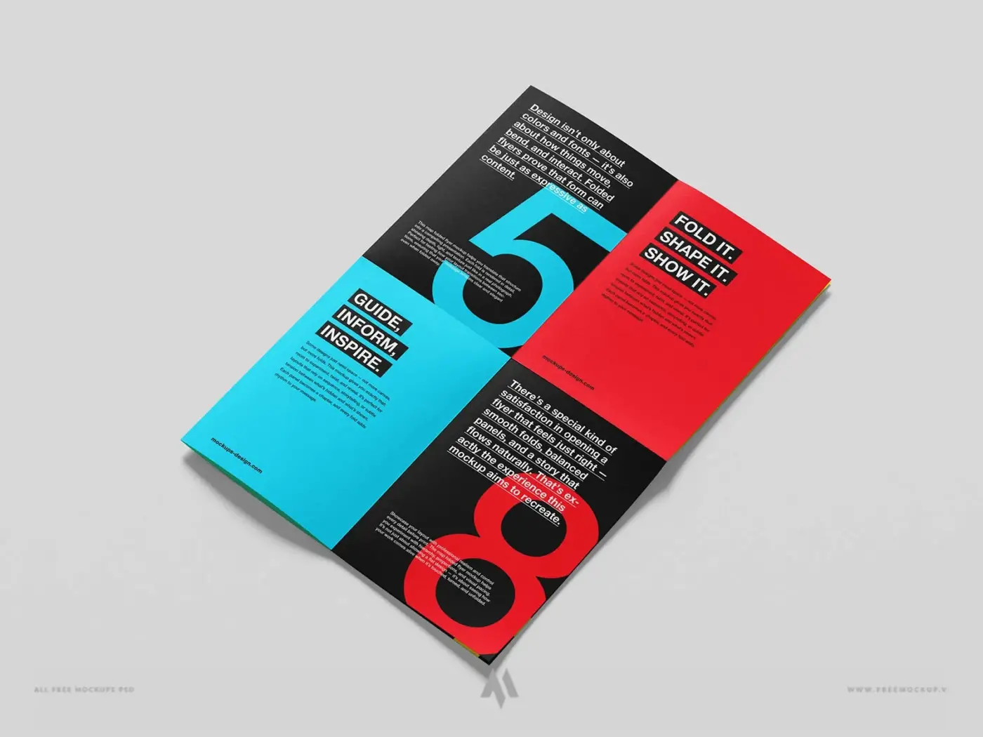 Mockup tờ rơi gập 4 / gập 16