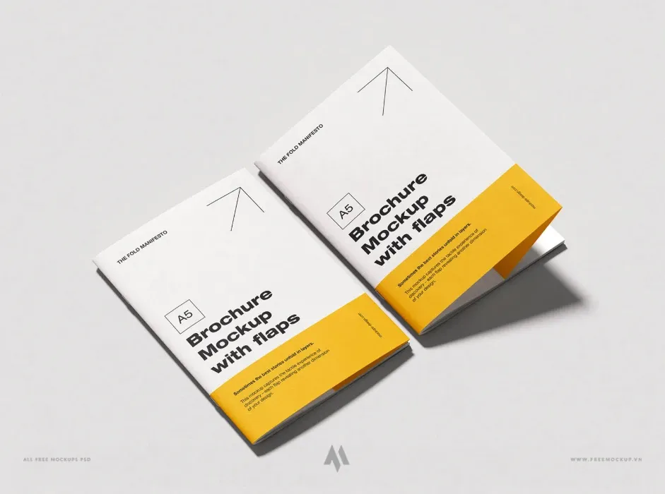 Mockup brochure A5 miễn phí PSD