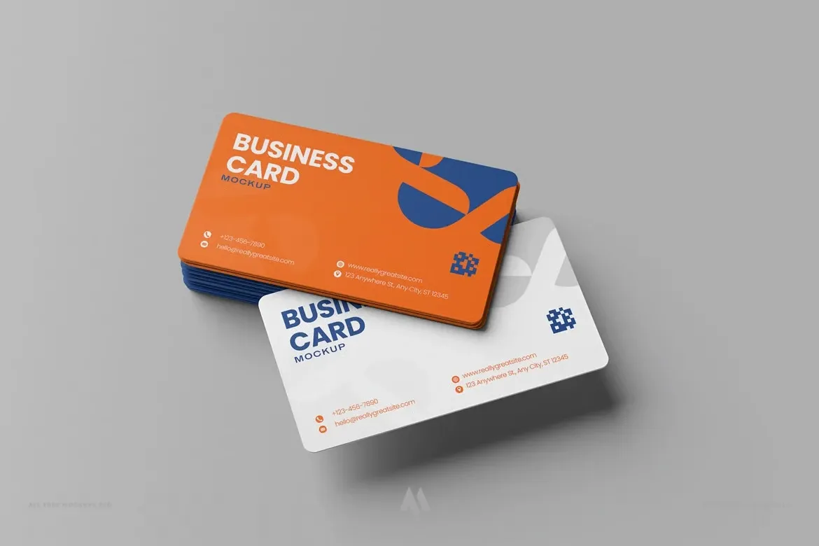 Mockup Danh Thiếp: Nâng Tầm Ấn Tượng Tức Thì!