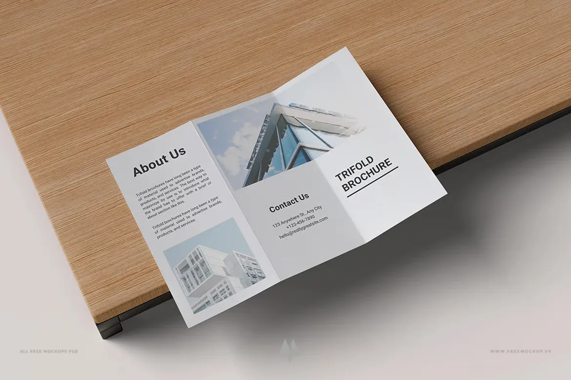 Mockup Brochure ba gấp: Chinh phục khách hàng ngay!