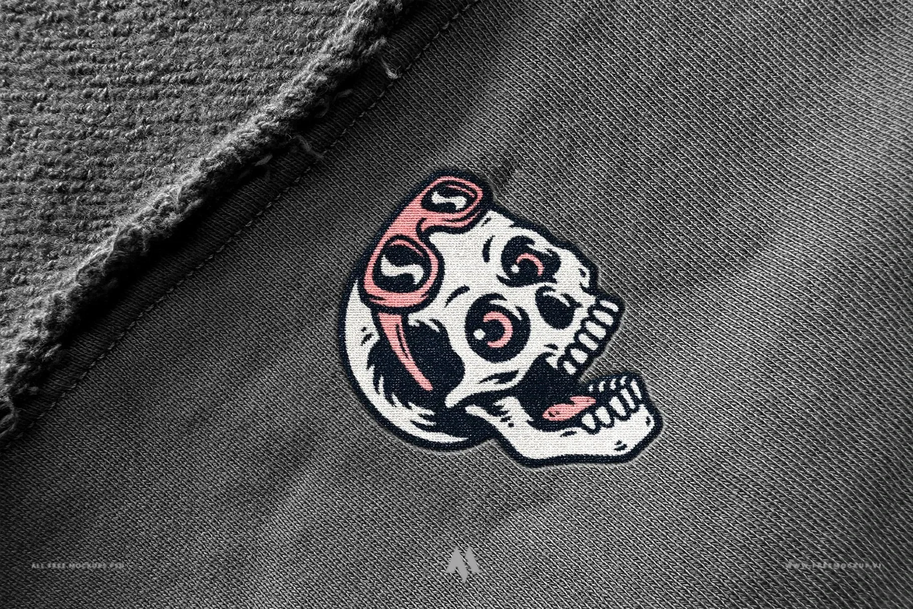 Mockup Logo Thêu Chuyên Nghiệp PSD