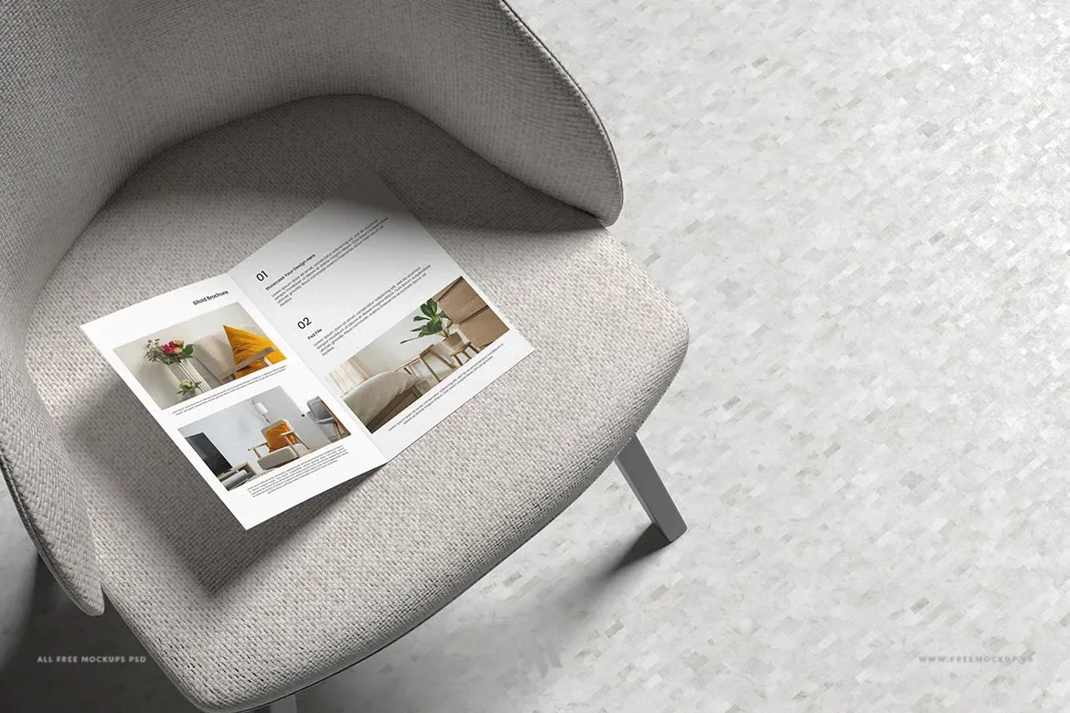 Mockup tờ rơi gập đôi A4 đặt trên ghế
