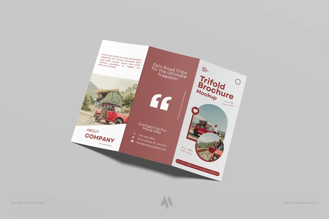 Mockup tờ rơi gấp ba chuyên nghiệp
